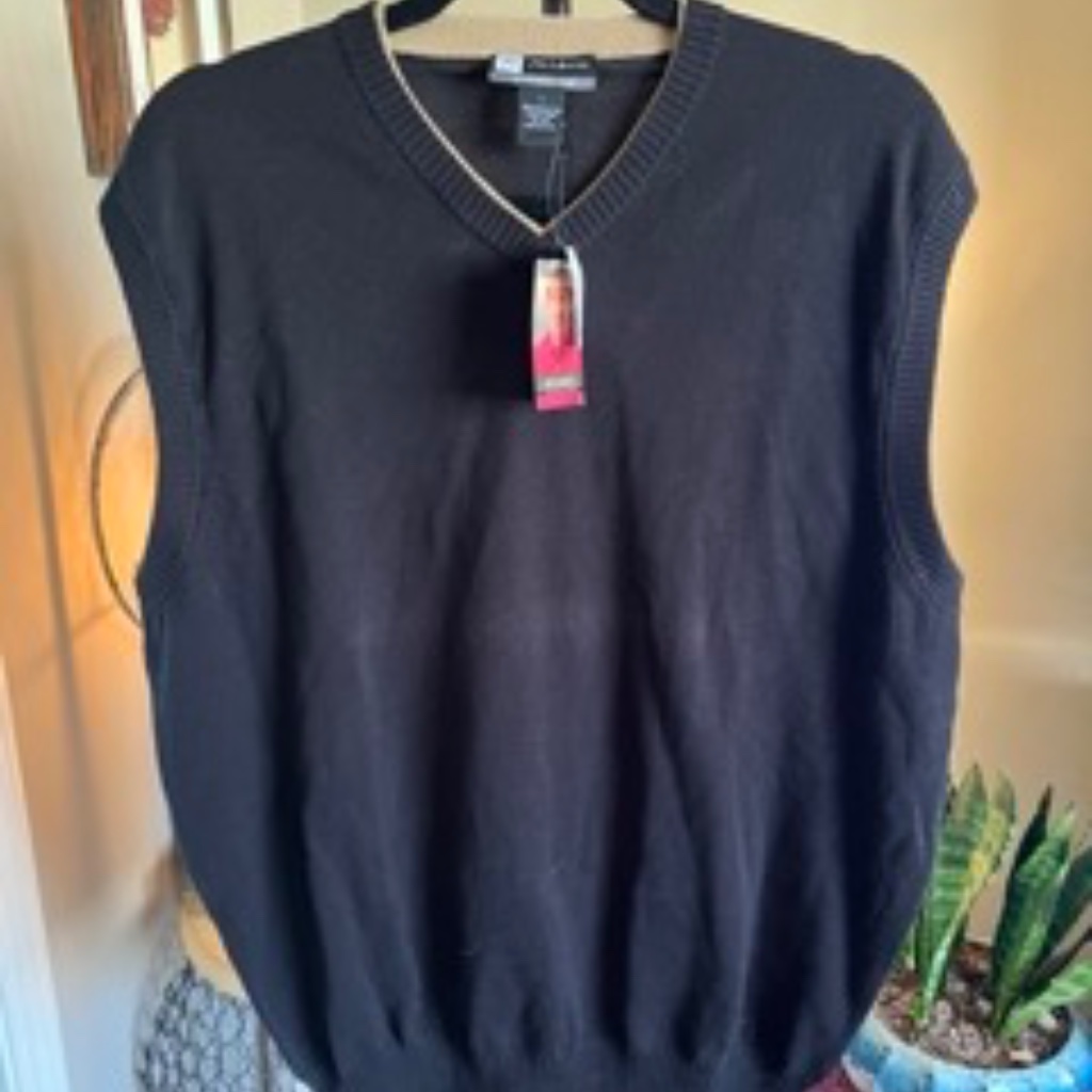Jos A Banks Leadbetter Golf Sweater Vest Nwt